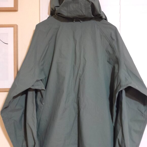 SOLD🔴🔴🔴🔴🔴🔴Vintage L.L Bean Gore-Tex Fly Fishing 2 Pocket Hooded Jacket XL - Picture 7 of 9